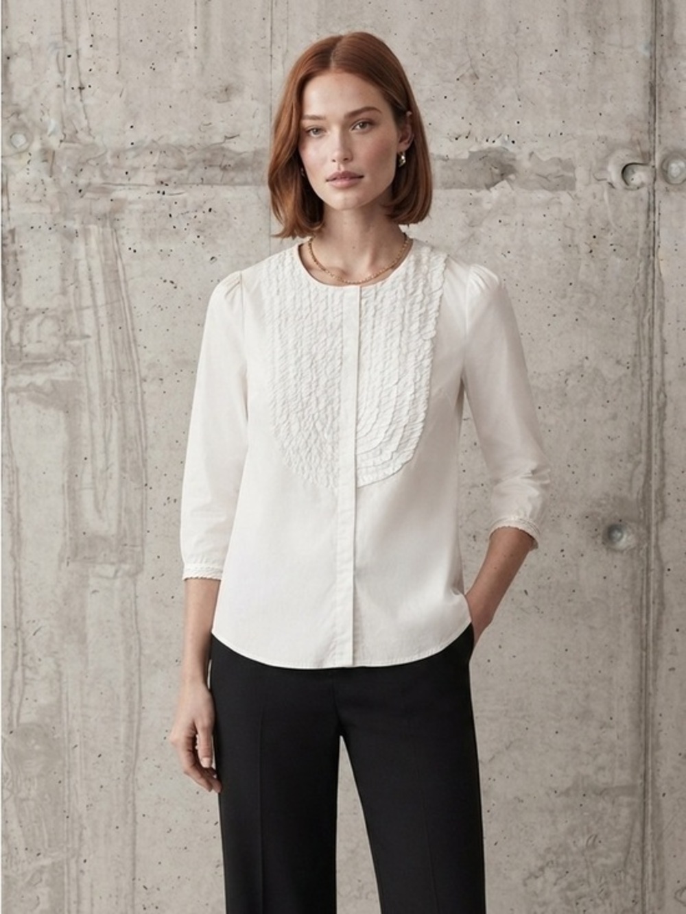 BCBG Maxazria Cream Ruffled Bib Blouse Size Small Cotton